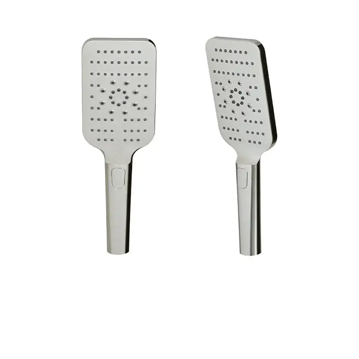 Rectangular shower head