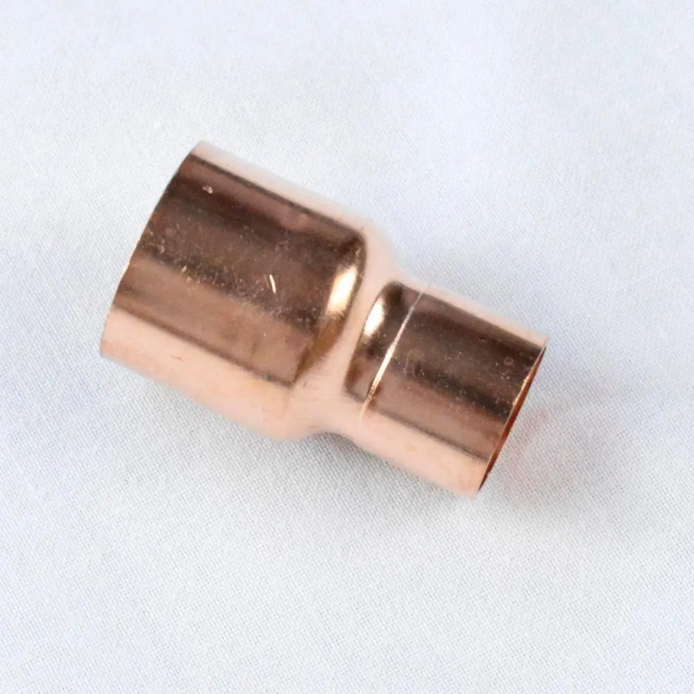 CCRC0342 Everflow 3/4" X 1/2" Wrot Red metal Reducing Coupling