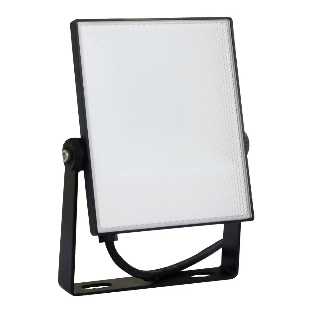 Motion Sensor LED Weatherproof Projector Surfaces, Driveways and Gardens, 50 W / 4 500 Lumens
