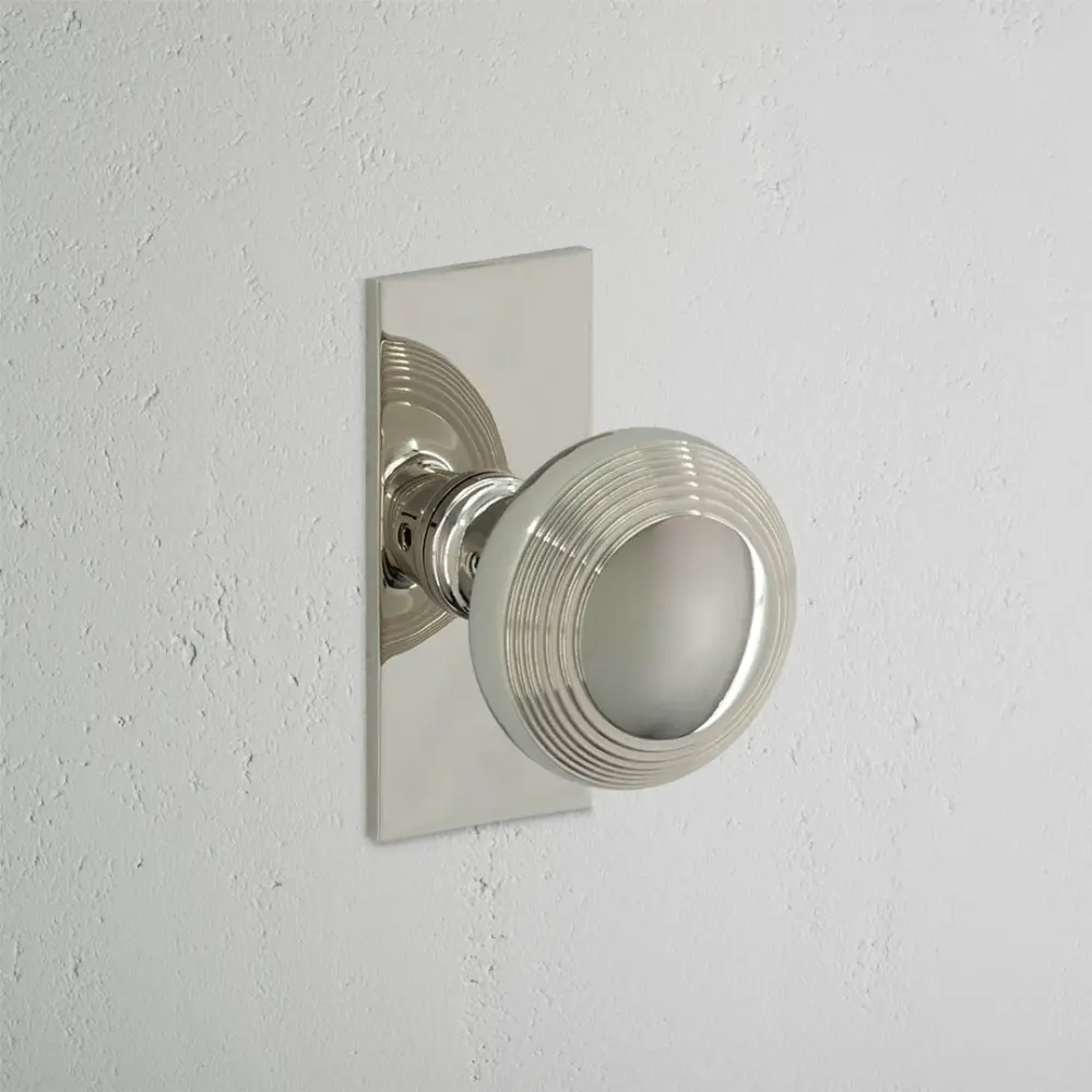 Lever Handle Poplar Petite Plate Unsprung Door Knob - Polished Nickel