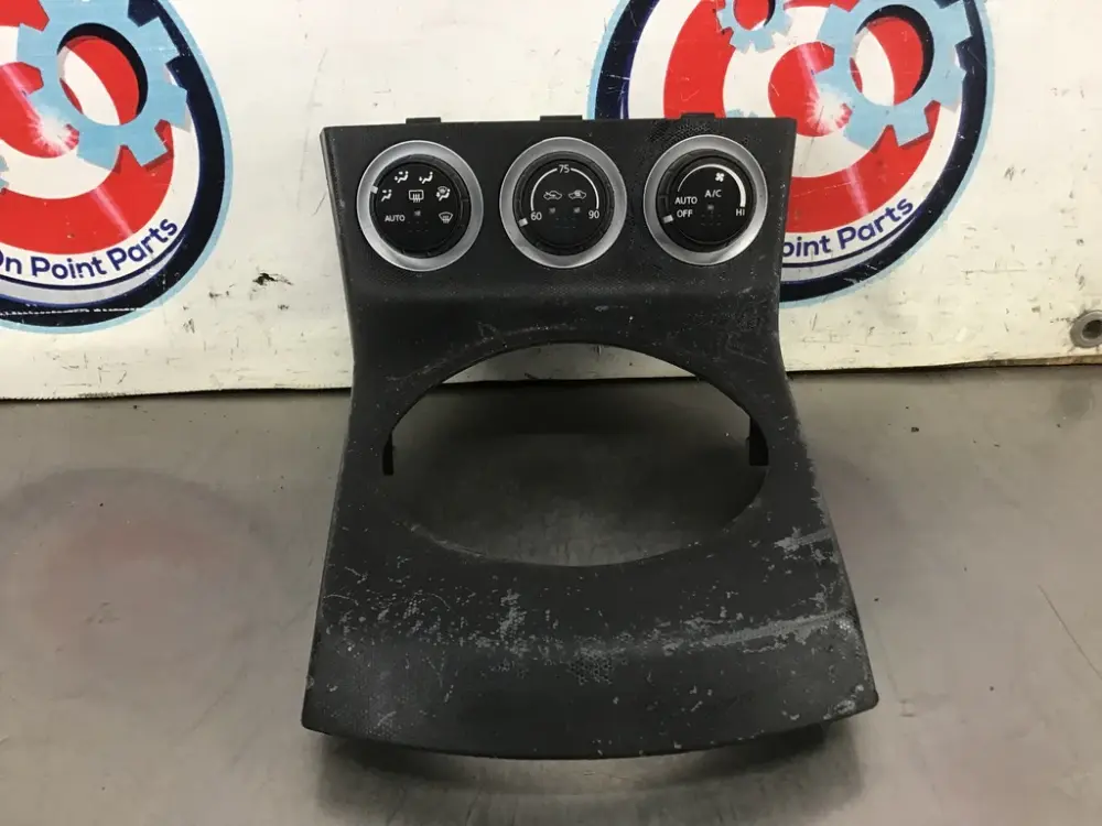 2004 Nissan 350Z AC Climate Controls Self-regulating Shifter Bezel OEM 22BC4DC