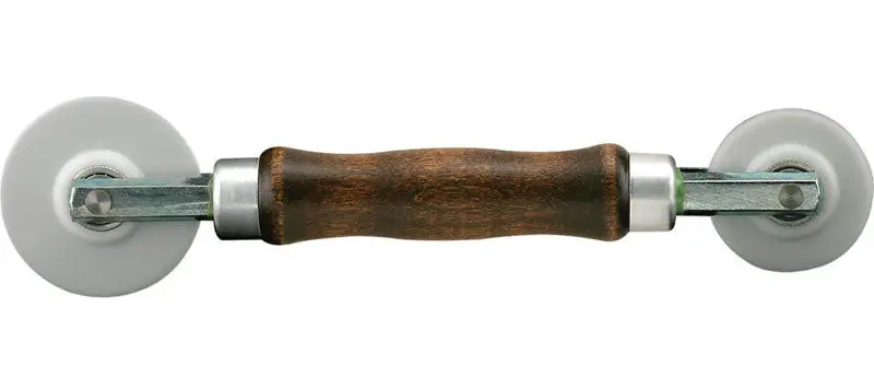 Prime-Line Brown Vinyl 2-1/2 Screen Rolling Tool 1 pk Window Screen Repair