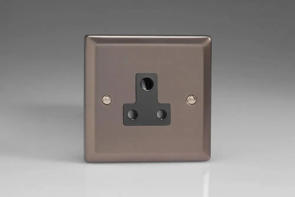 LED Sconce Varilight 1-Gang 5A Round Pin Plug Socket Pewter XRRP5AB