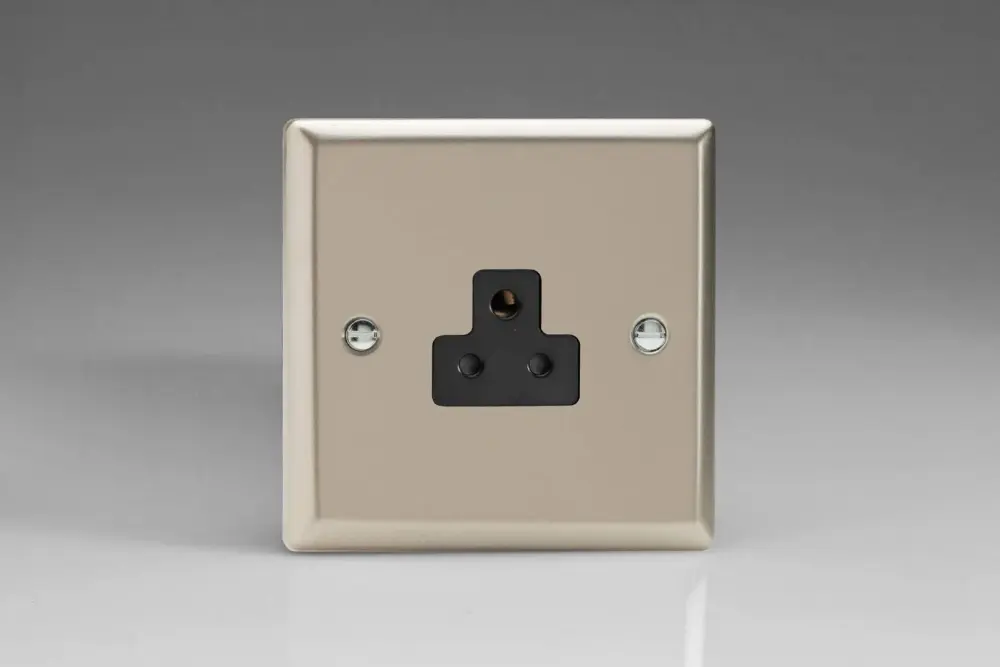 Varilight 1-Gang 2A Round Pin Plug Socket Satin Chromium XNRP2AB