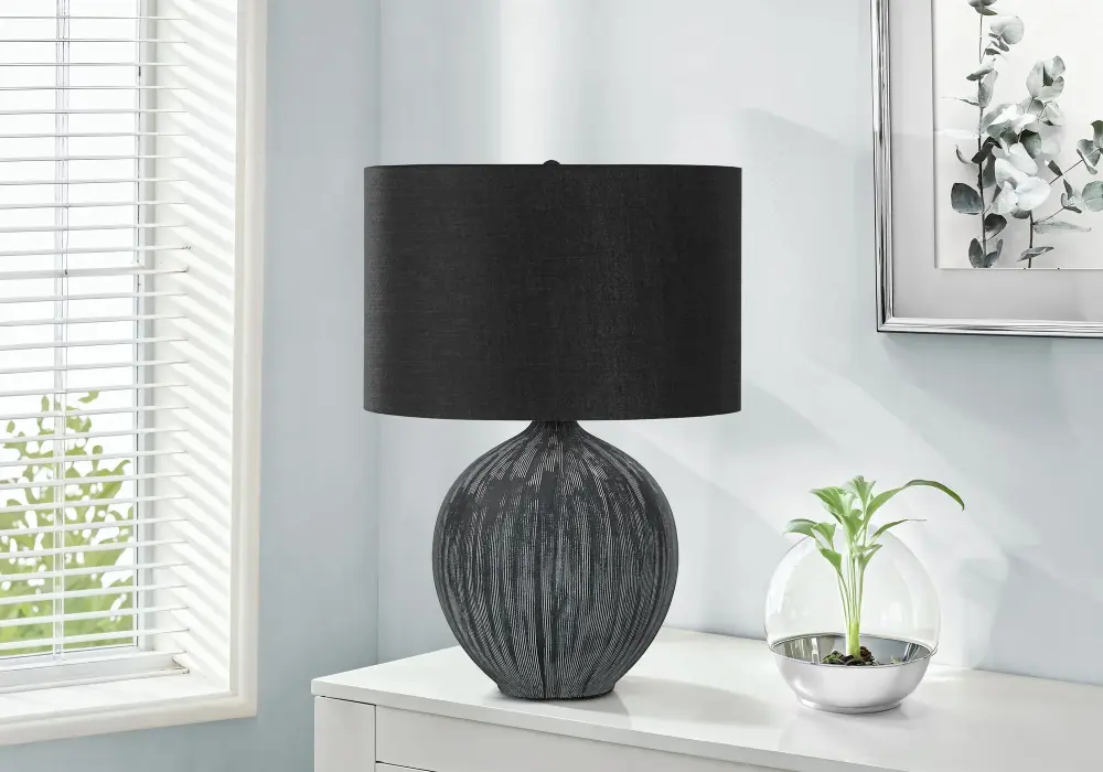 Modern Tripod Lighting, Table Lamp, Clay, Contemporary - Black