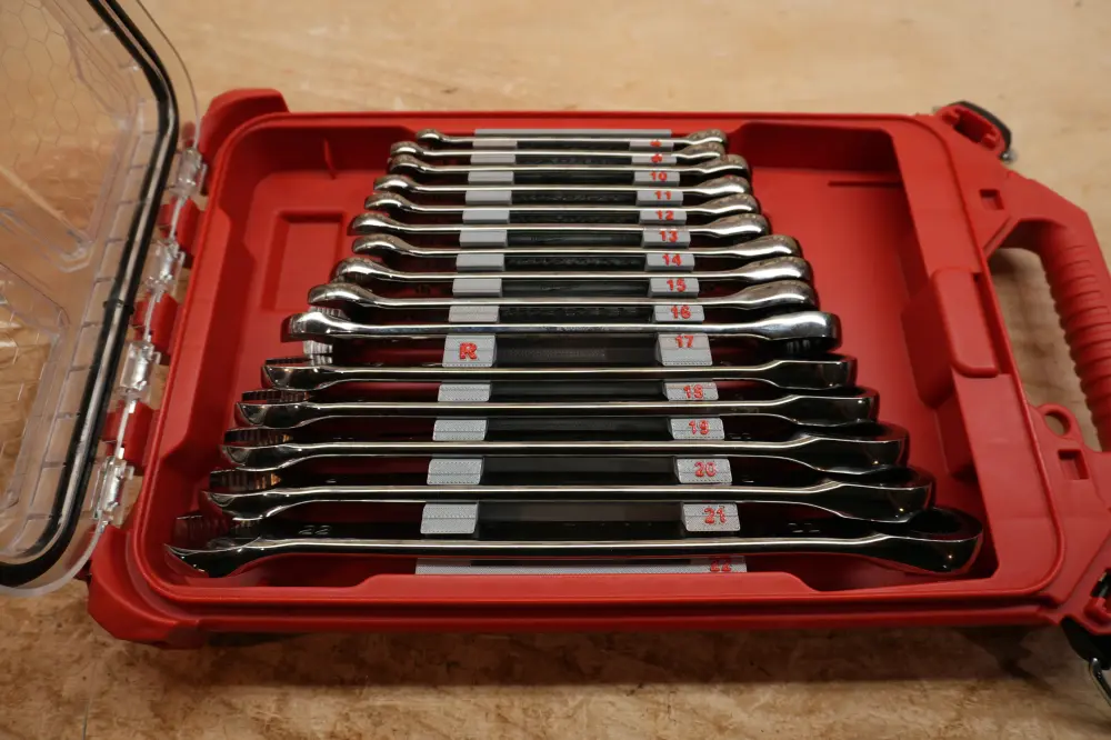 Magnetic Strip Packout Insert Metric Ratcheting Combination Wrench (RCW-M)