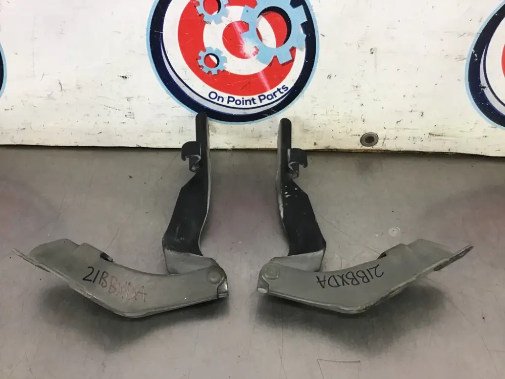 03-09 Nissan 350Z Hood Hinges Left LH Right RH 65401CD700 65400CD700 OEM 21BBXDA