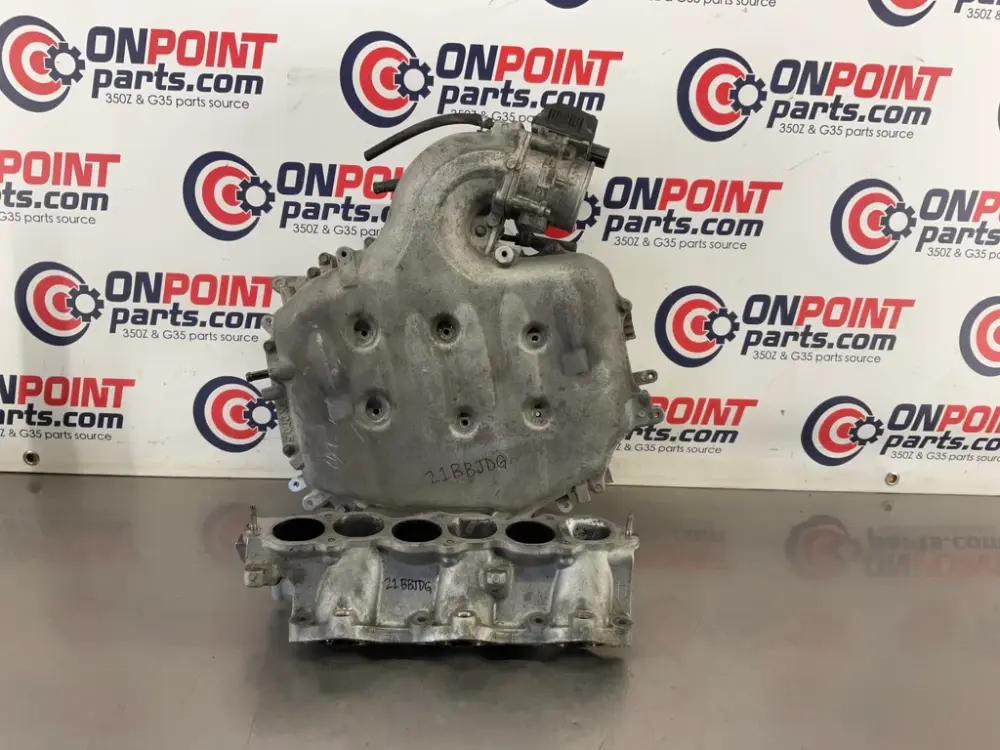2006 Nissan 350Z Upper and Lower Plenum Manifold OEM 21BBJDI